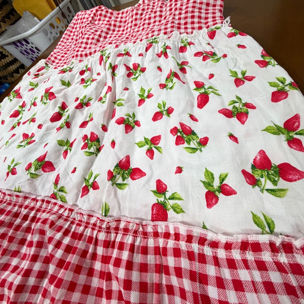 Strawberry Gingham Maxi Dress Womens Medium Cottagecore Coquette Picnic Feminine - Picture 2 of 9